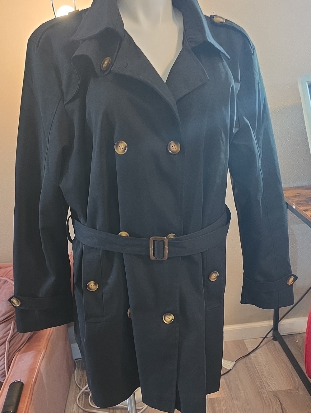 Classic Women's Double-Breasted Trench Coat - Black